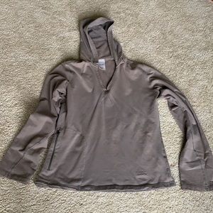 Patagonia Hooded Sweatshirt with pocket